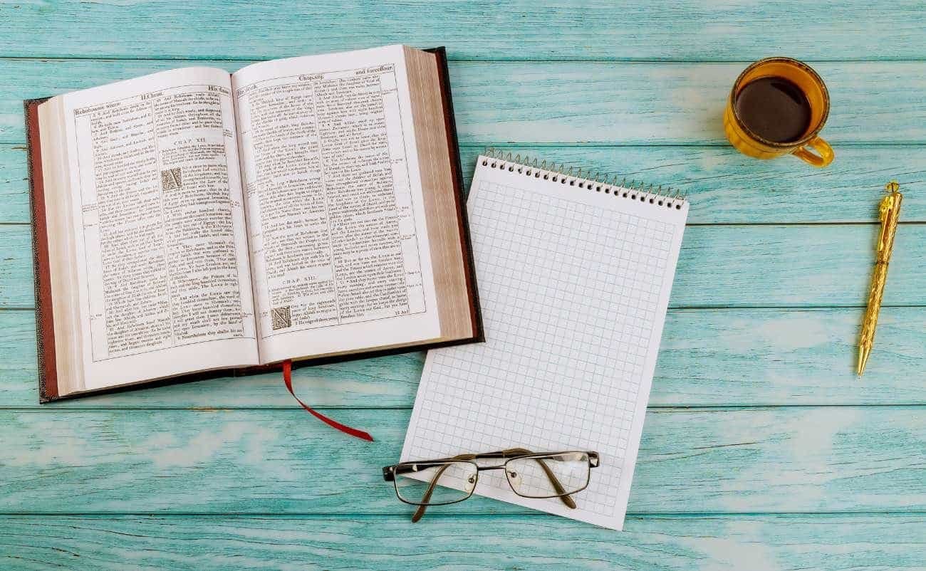 Revolutionize Your Faith Journey with Daily Bible Reading My Bible Song 2026 Daily Bible Reading Routine with Coffee